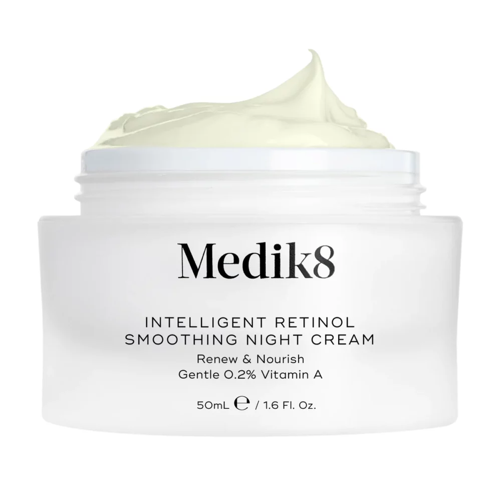 Medik8-Intelligent_Retinol_Smoothing_Night_Cream