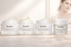 Vier verschillende Medik8 moisturizers op een rij voor diverse huidtypes.
